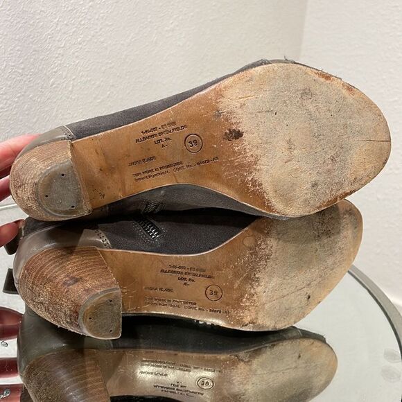 All saints neutral suede lace bootie size 9 - Picture 7 of 9